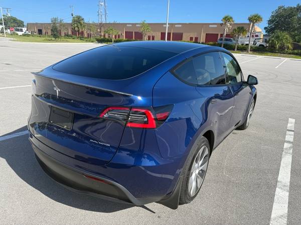 2020 Tesla Model Y Long Range - $24,950 (Lake Park, FL)63479613491457124