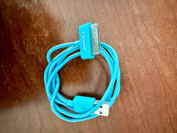 iPad 3 with IOS 9.3.5 16 GB 1