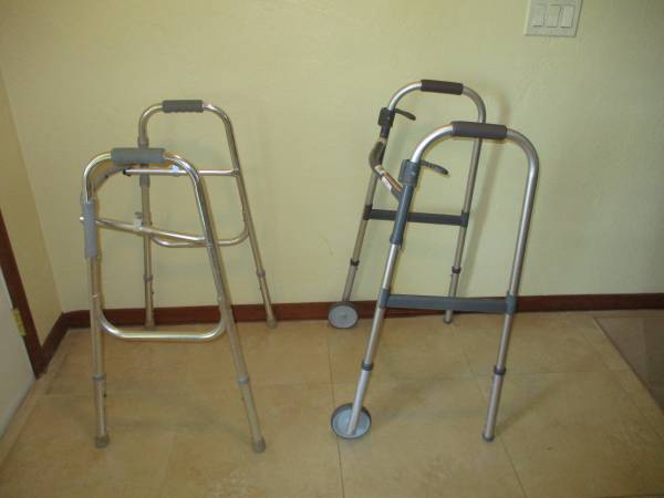 Walker on Wheels / Walker Not on Wheels 1