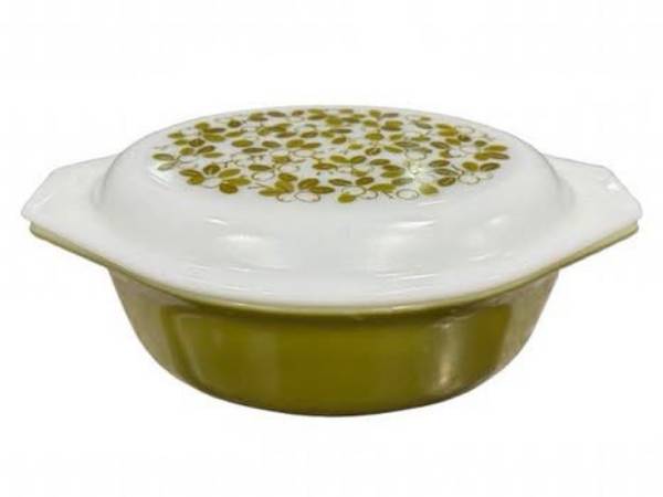 Pyrex 1.5 qt Oval Casserole 1