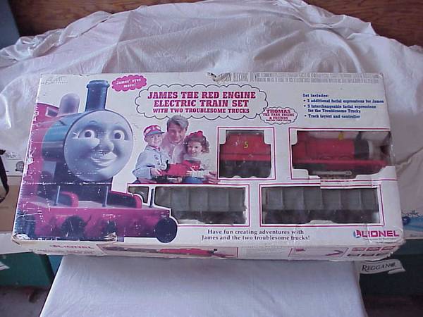 James The Red Engine Train Set by Lionel 1