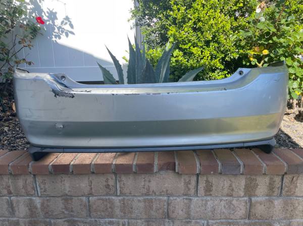 2004 2005 2006 2007 2008 2009 Gen 2 Prius Rear Bumper - Classic Silver 1F7 Gen I 1