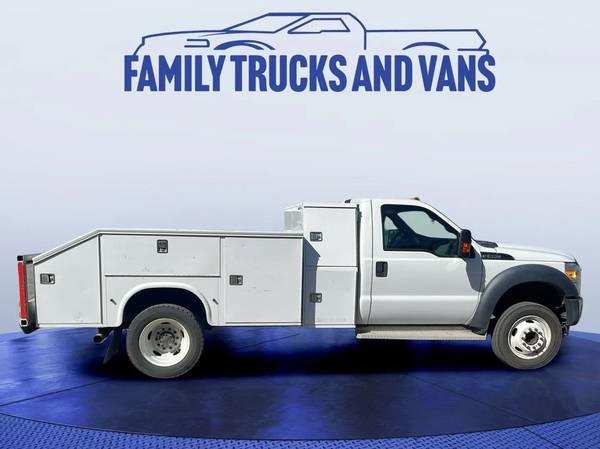 2016 Ford Super Duty F-550 DRW XL - $15,988 (_Ford_ _Super Duty F-550 DRW_ _Truck_)63619767625731123