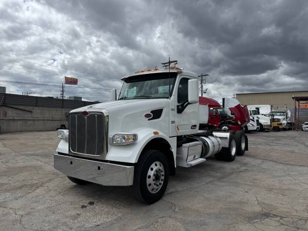 2019 Peterbilt 567 SUPER CLEAN