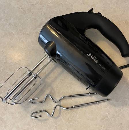 Sunbeam Mixmaster handheld mixer 1