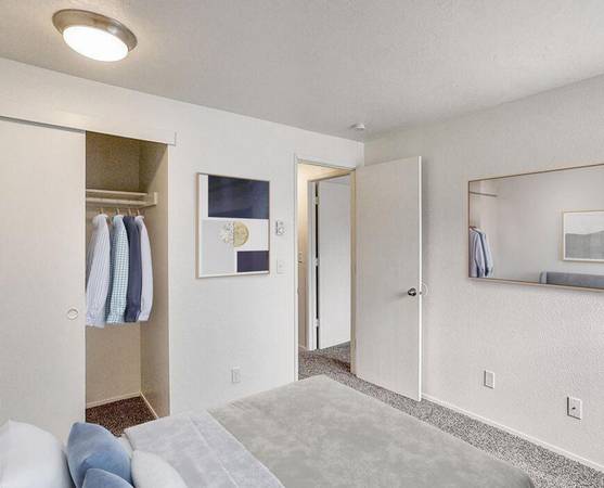 $1,545 / 2br - ESPECIAL - $500 DE DESCUENTO - Cerca de 600+ Acres de Senderos para Bicicletas y Recreación (Powell Butte)63867269422721123