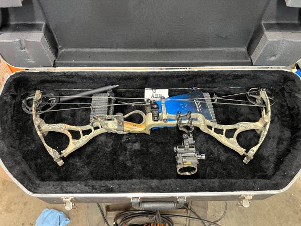 Diamond Compound Bow 1