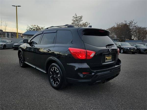2019 Nissan Pathfinder 4x4 4WD SL SUV - $15,900 (Prestige Motors Pasco)63470423707009124