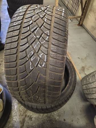 2/275-30-20 dunlop snow 1