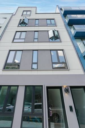 $3,999 / 1br - Dramatic Williamsburg Duplex with Rooftop Access & Designer Finishes (Williamsburg)63689769884801124