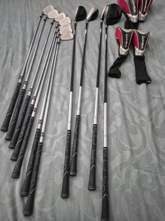 TaylorMade r7 golf club set 1