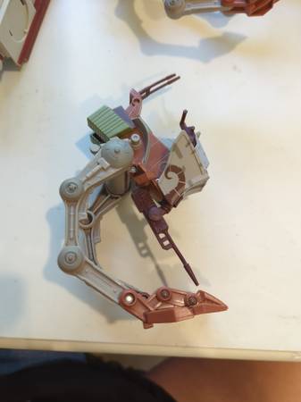 Star Wars Clone Wars AT-RT Wal-Mart Exclusive Ryloth Camo Hasbro 1