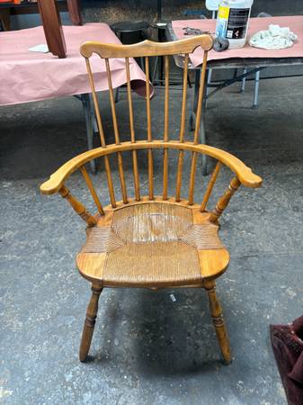 Antique Windsor Chair 1