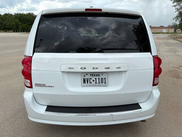 2016 Dodge Grand Caravan SE - $3,500 (San Antonio, Texas)63470780608257122