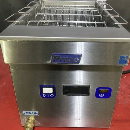 PITCO MODEL CTRE COMMERCIAL FRIALATOR 1