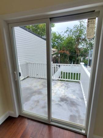 $3,000 / 4br - NEWLY RENOVATED MODERN APARTMENT/Tenant Pays Utilities (Canarsie)63995823966083120