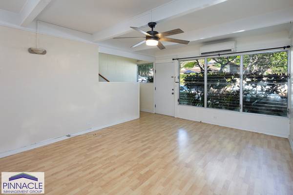 $3,200 / 2br - 1035ft2 - Remodeled 2 bdr/2 bth/1Pkg townhome w/ split AC in Waialae-Kahala area63939393868163121
