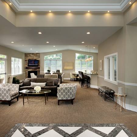 $2,458 / 2br - 1160ft2 - Lincolnia VA, Ample parking, 2 BD (4905 Southland Ave, Lincolnia, VA)63896278532995124