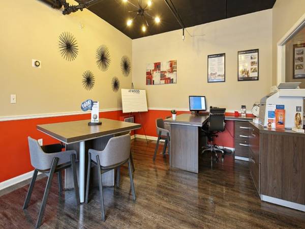$1,120 / 600ft2 - On-site Maintenance, Fitness Center, High-Speed Internet Access (14030 Chestnut Dr, Eden Prairie, MN)64048420753667124