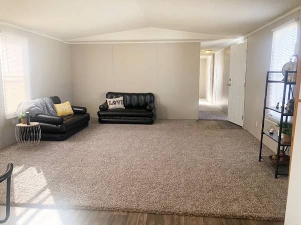 $38,499 / 3br - 1216ft2 - CASH OR EASY FINANCE! TWO FREE MONTHS OF LOT RENT! (DEL CITY)64150999349634121