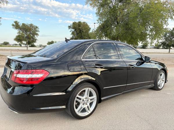 2013 Mercedes-Benz Clase E E350 Sedán - $17,900 (San Antonio, Texas)63470779562883124