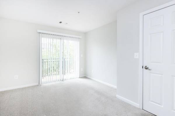 $1,595 / 1hab - 546ft2 - Cocina totalmente eléctrica, Persianas verticales, Microondas (20300 River Ridge Terrace, Ashburn, VA)64040197345281124