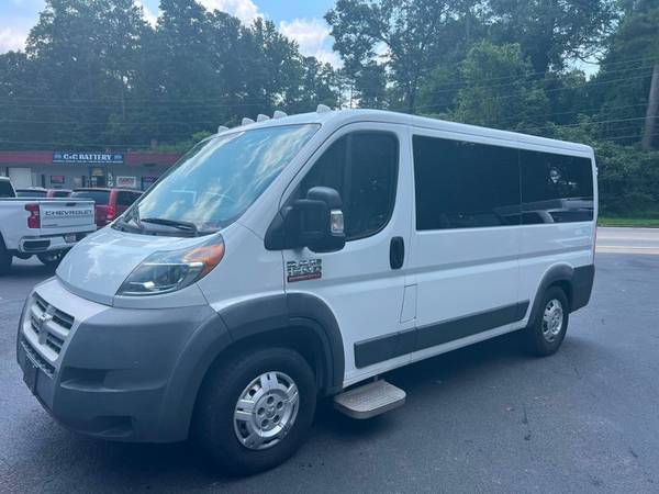 2015 *Ram* *ProMaster* *1500* 136 WB silla de ruedas para discapacitados entrada trasera - $43,900 (Ram ProMaster)63620340927875122