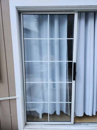 Glass sliding door (two panels) 1