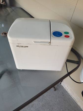 Bread machine. Like New 1