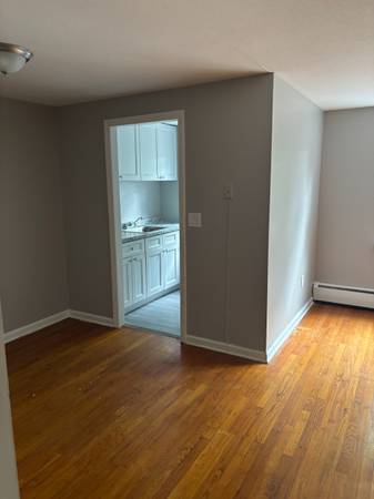 $1,150 / 1br - South End One Bedroom Unit Availabl62935634657281121