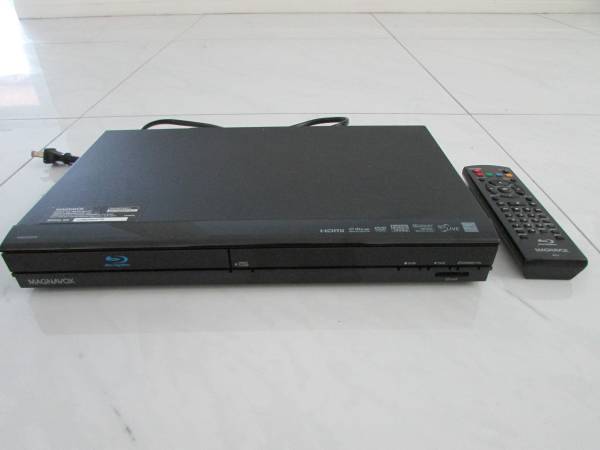 MAGNAVOX BLUE-RAY DISC, AND CD PLAYER, USED ONLY FEW TIMES, LIKE BRAND 1