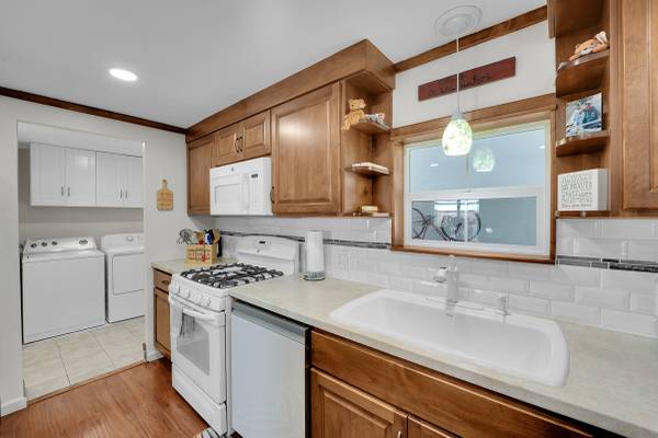 $225,000 / 3br - 1738ft2 - Meticulously maintained home in a desirable gated community (North College)63962795117698123