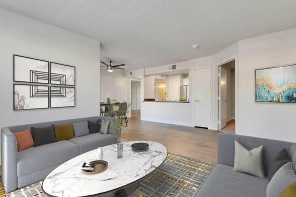 $1,632 / 2br - 938ft2 - New Renovations, Wood Style Floors, Fully Equipped Kitchen w Diswasher (Henderson)63907029136131120