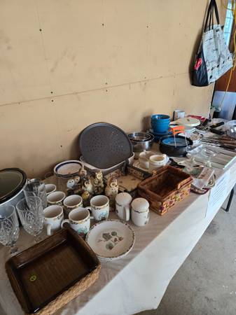 TAG SALE! Sunday,  08/31 (South Windsor)63873145001857123