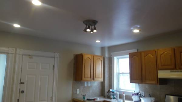 $3,200 / 3br - 1100ft2 - !!!Spacious 3 bed apartment close to Shawmut & Ashmont stations!!! (Dorchester)63951007615106124