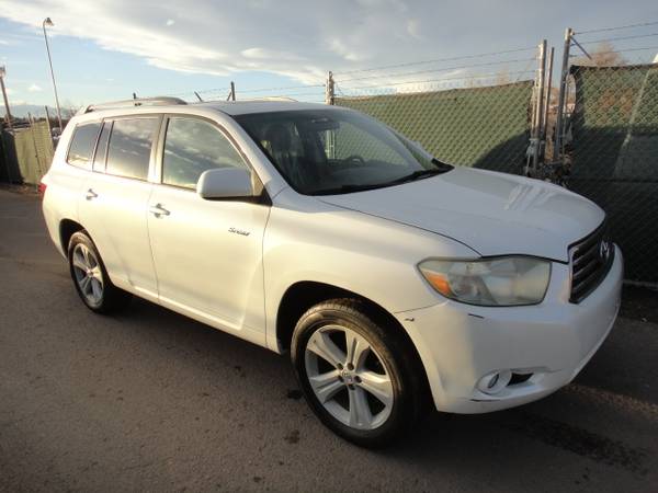 2008 Toyota Highlander V6 3.5L 145020 Miles Automatic 7 Passengers - $8,500 (Denver)63612160243715120