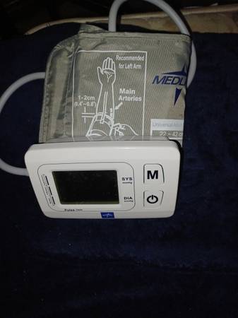 Blood pressure monitor 1