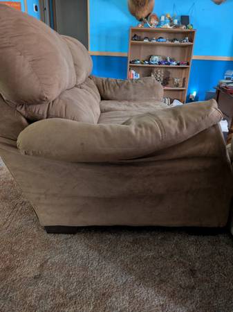2 loveseats 1