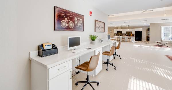 $1,400 / 1br - 536ft2 - Casa club, Conserje, Patio (200 Skidmore Blvd, Gaithersburg, MD)63896276548611121