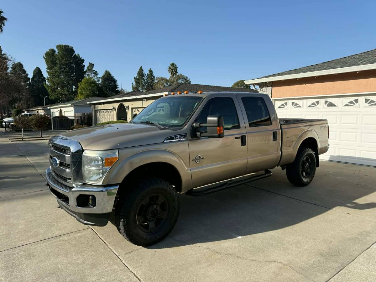 Ford F250 Super crew cab