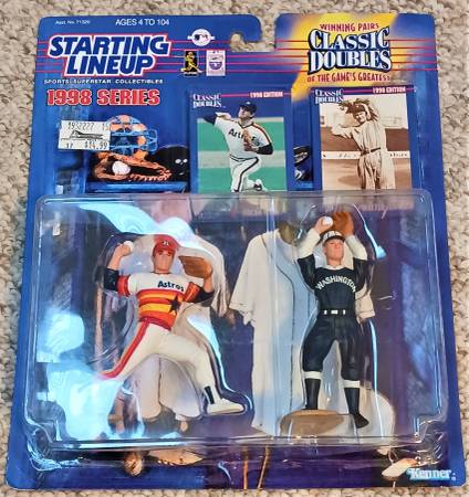 1998 Starting Lineup Classic Doubles Nolan Ryan & Walter Johnson SLU 1