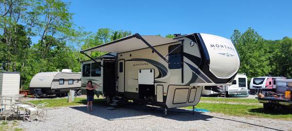 2018 Keystone Montana High Country 1