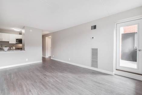 $3,300 / 1br - 624ft2 - Beautiful 1 Bedroom Apartment ALL INCLUSIVE (Brookline)63620245429251122