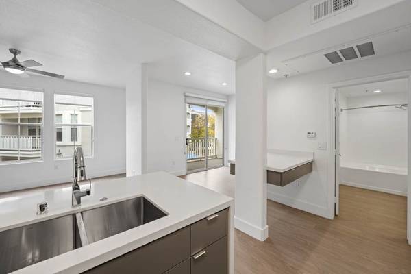 $3,250 / 1br - 534ft2 - Business Center, in Cupertino CA, 1bd 1ba (cupertino)64055520768385124