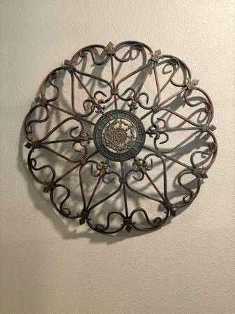 Metal Wall Scroll Decor 1