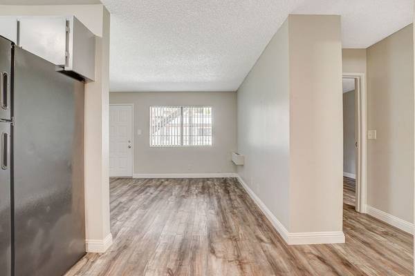 $970 / 1br - 528ft2 - -***Ofertas especiales de Septiembre! - 1 hab a $970 y 2 hab a $1,270* (4600 Sirius Ave, Las Vegas, NV)63859499999233120