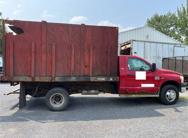 2009 ram 3500 14' flat bed 4x4 dump truck - $4,200 (skaneateles ny)63442738315523121