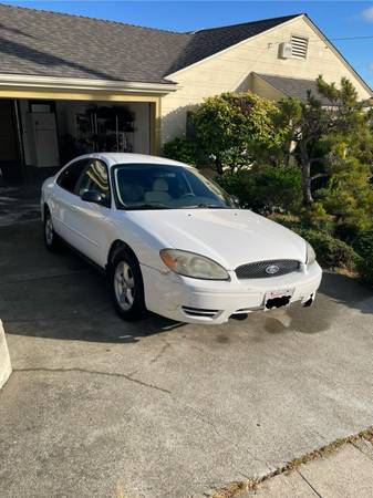 🚗 2006 Ford Taurus – Funciona Excelente – Precio Bajo para Vender Rápido! $1,400 OBO - $1,400 (Oakland)63624119581313120