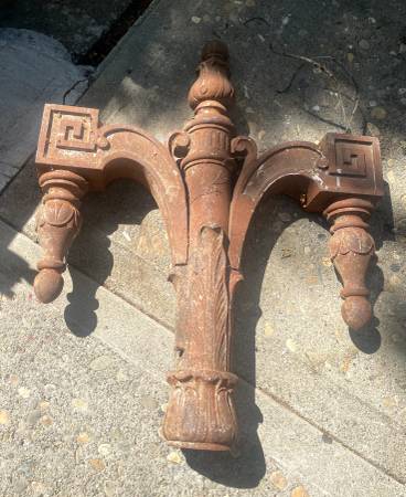 Vintage Lamp Post Cast Iron Street Light Topper 42" X 34" 1