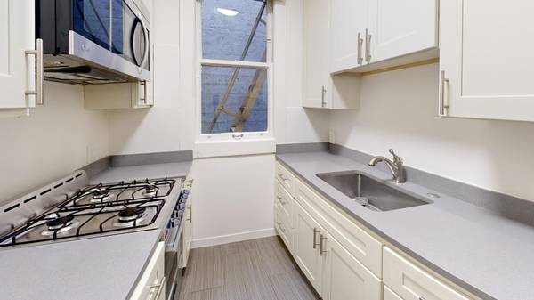 $2,345 / 1br - 515ft2 - Spacious 1BR with Updated Features! Unit #209 (tenderloin)63668111802243122